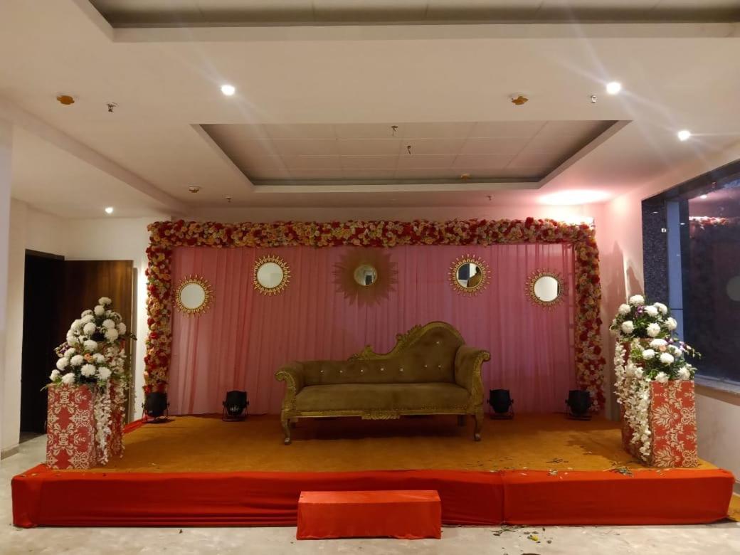 Sourav Park Inn Agra  Kültér fotó